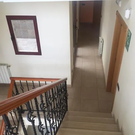 Casa Peseta, Alloggio in famiglia *