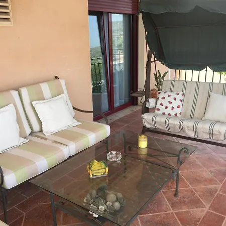 Casa Peseta, Kwatera prywatna *
