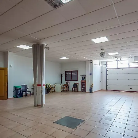 Casa Peseta, Alloggio in famiglia Vallada